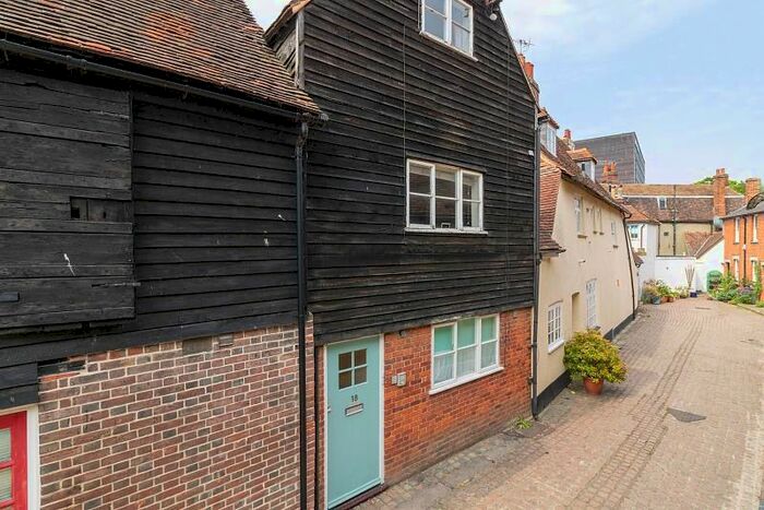 1 Bedroom Flat To Rent In All Saints Lane, Canterbury, CT1