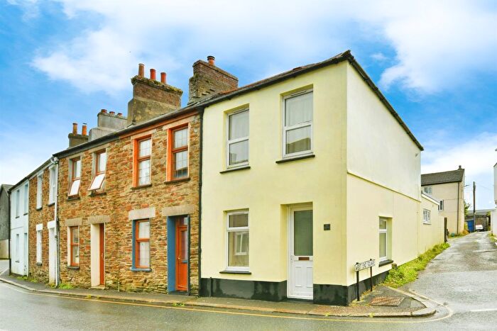 2 Bedroom End Of Terrace House For Sale In Liskeard Road, Callington, PL17