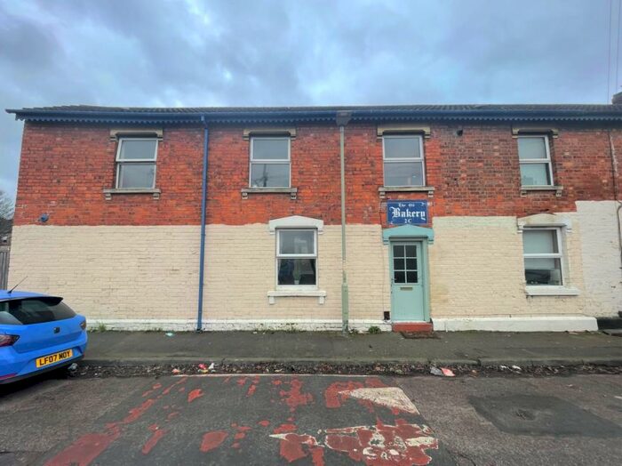 2 Bedroom Semi-Detached House To Rent In C Hartington Road, Gloucester, GL1