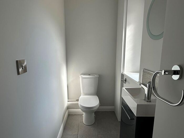 2 Bedroom Bungalow To Rent In Woodside House, Maypole, NP25