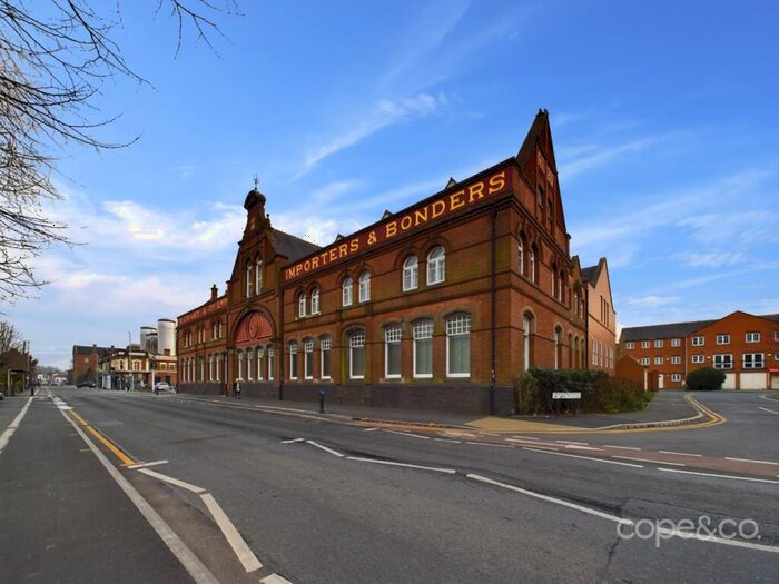 1 Bedroom Apartment To Rent In St. James Court, Grants Yard, Burton-On-Trent, Staffordshire, DE14