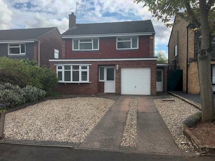 4 Bedroom Detached House To Rent In Glastonbury Close, ST17