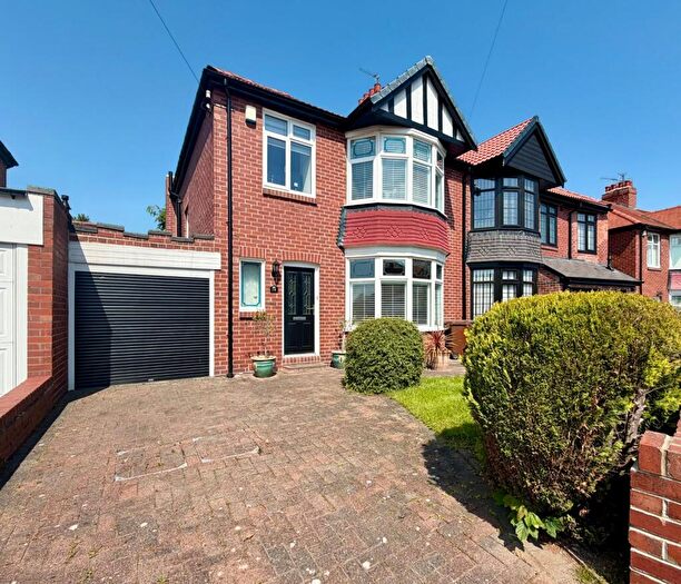 3 Bedroom Semi-Detached House For Sale In Layfield Road, Gosforth, Newcastle Upon Tyne, Tyne And Wear, NE3