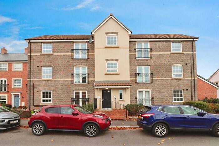 2 Bedroom Flat For Sale In Hollyhock Lane, Emersons Green, Bristol, BS16