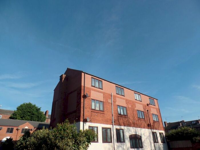 1 Bedroom Flat To Rent In Friars Lane, Lincoln LN2