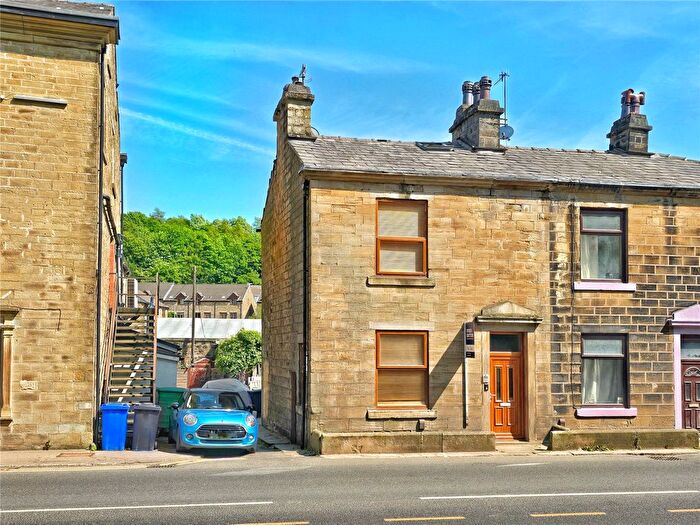 2 Bedroom Terraced House For Sale In Market Street, Bacup, Rossendale, OL13