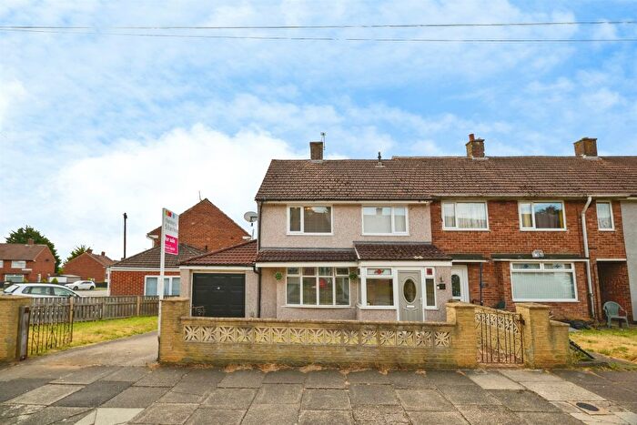 3 Bedroom Semi-detached House For Sale In Ramsbury Avenue, Stockton-On-Tees, TS19