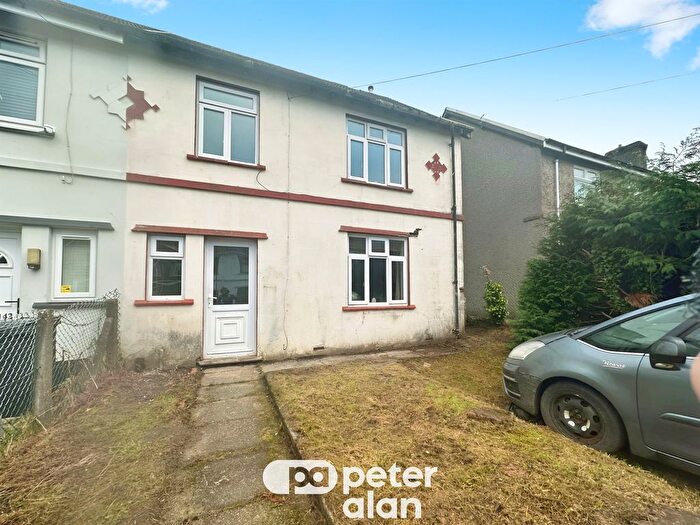 3 Bedroom End Of Terrace House For Sale In Bryngoleu, Aberfan, Merthyr Tydfil, CF48