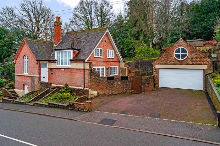3 Bedroom Detached House For Sale In Town Hill, Lamberhurst, Kent, TN3
