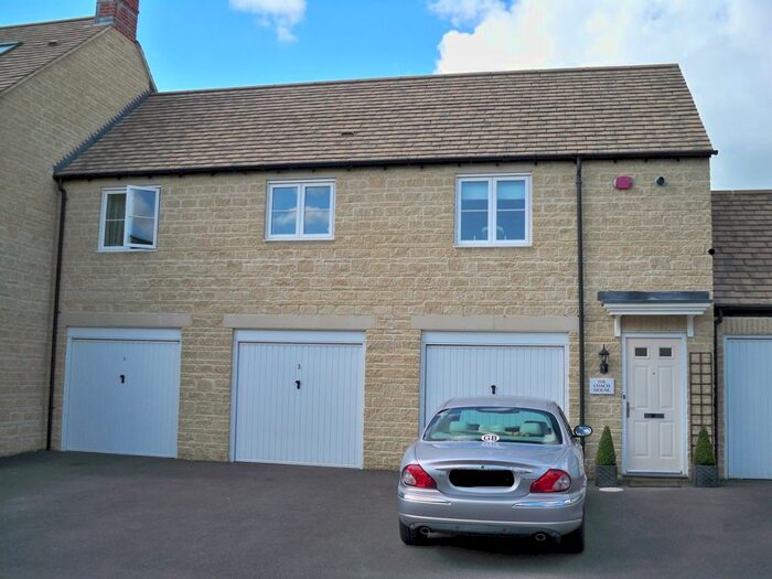 2 Bedroom Terraced House To Rent In Blackthorn Mews, Carterton, Oxon, OX18