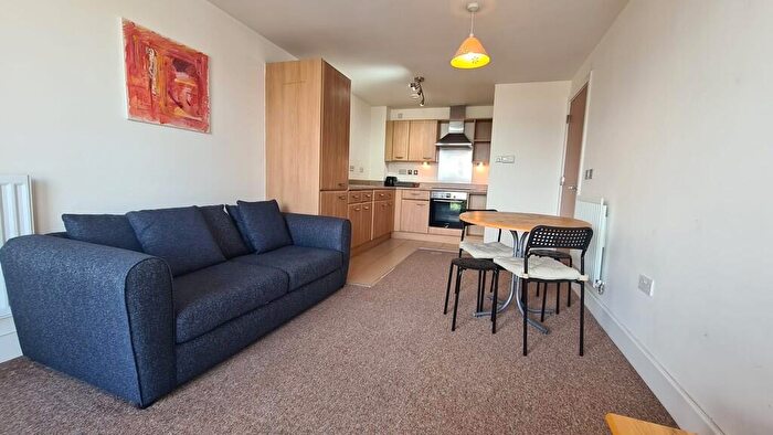 1 Bedroom Apartment To Rent In Block Mason Way, B15