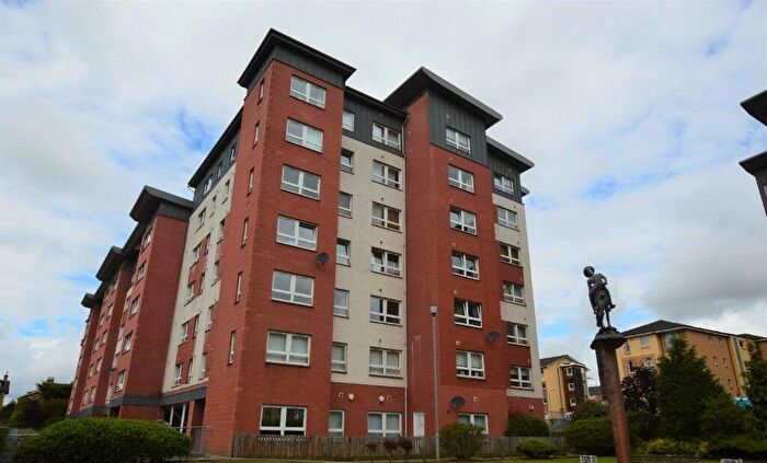 3 Bedroom Flat To Rent In Finlay Drive, Dennistoun, Glasgow, G31