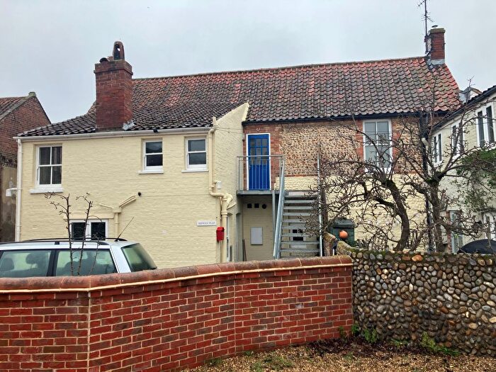 3 Bedroom Flat To Rent In Westgate Street, Blakeney, NR25