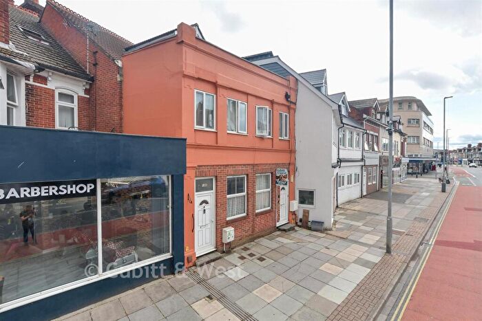 1 Bedroom Flat For Sale In London Road, Portsmouth, Hampshire, PO2