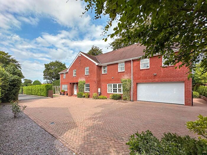 6 Bedroom Detached House For Sale In Rectory Court, Whickham, Newcastle Upon Tyne, NE16