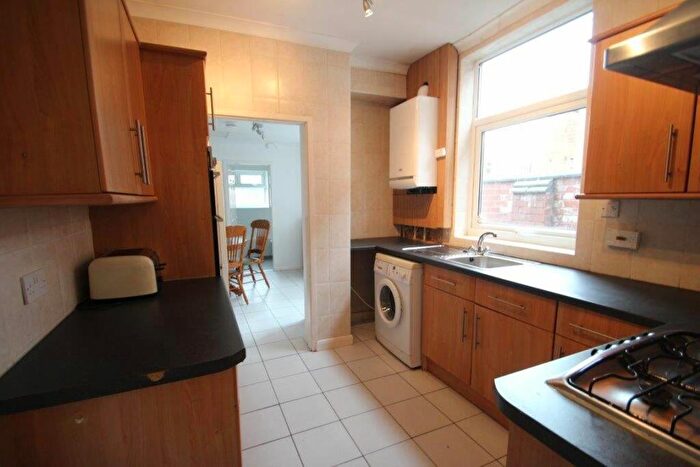 3 Bedroom Terraced House To Rent In Thirlmere Street, Leicester, LE2