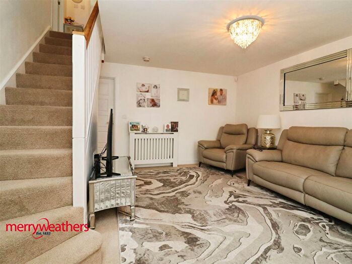 3 Bedroom Detached House For Sale In Levett Drive, Thurcroft, Rotherham, S66