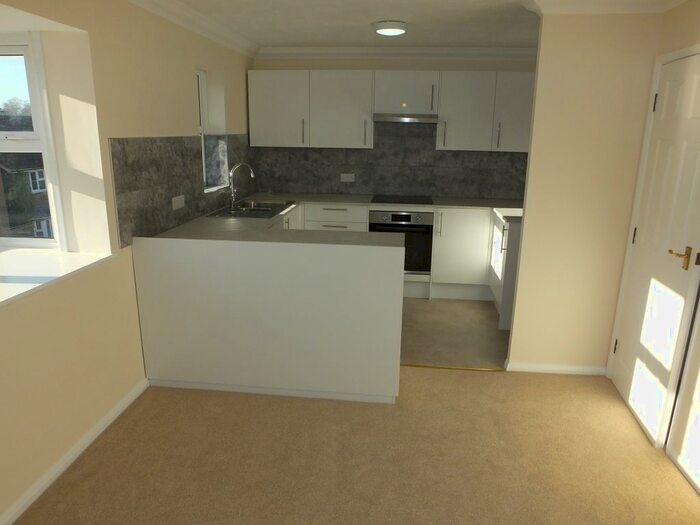 1 Bedroom Flat To Rent In Court Road, Lewes, BN7