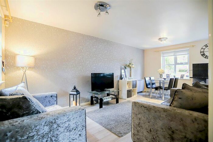 2 Bedroom Flat To Rent In Garbo Court, Monroe Close, Salford, M6