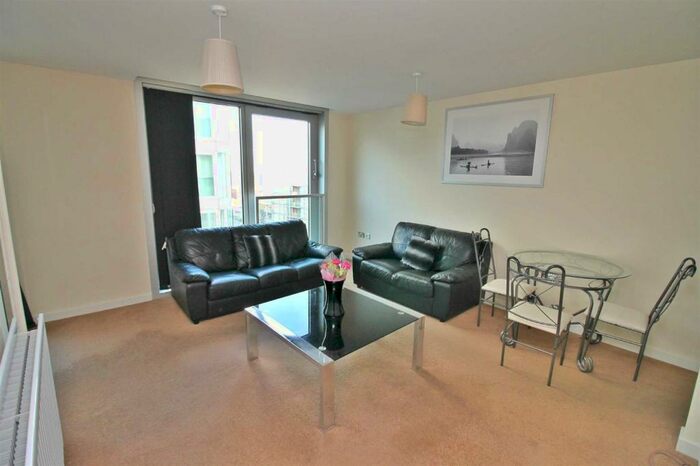 1 Bedroom Apartment To Rent In Chelsea House, Witan Gate 'The Hub', Milton Keynes, MK9