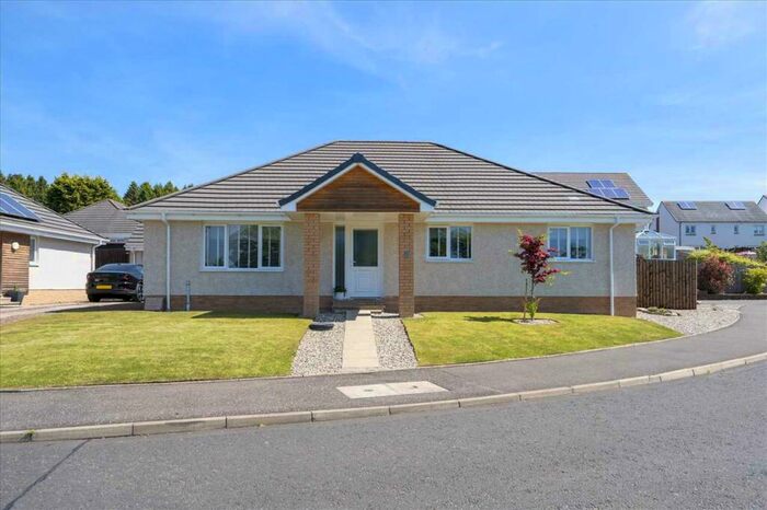 3 Bedroom Detached Bungalow For Sale In Moor Loch Lane, FK10