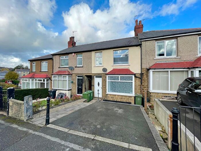 2 Bedroom Terraced House To Rent In Sandene Drive, Huddersfield, West Yorkshire, HD4