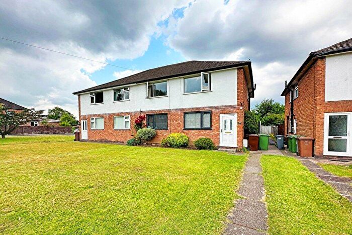 2 Bedroom Maisonette To Rent In Clinton Road, Shirley, Solihull, B90