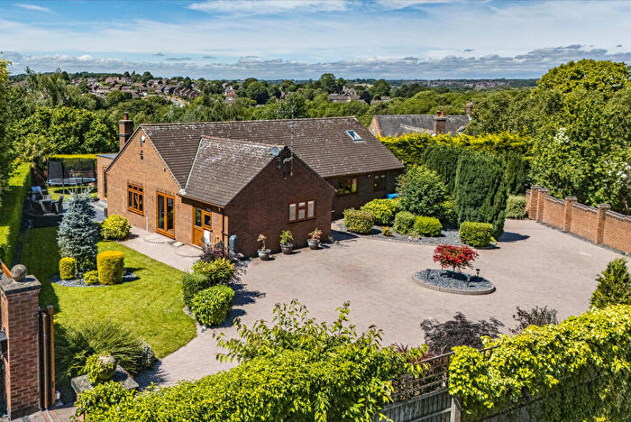 4 Bedroom Detached Bungalow For Sale In Quarry Hill Road, Ilkeston, DE7