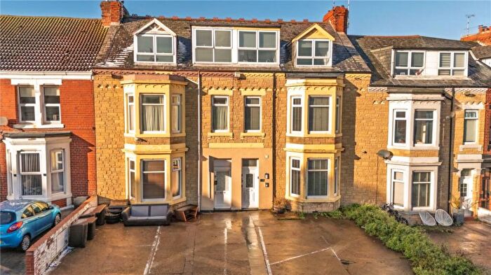 7 Bedroom Town House For Sale In North Parade, Whitley Bay, NE26