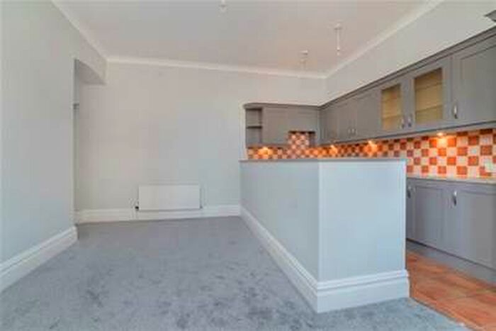 1 Bedroom Flat To Rent In Langton Court, York YO24