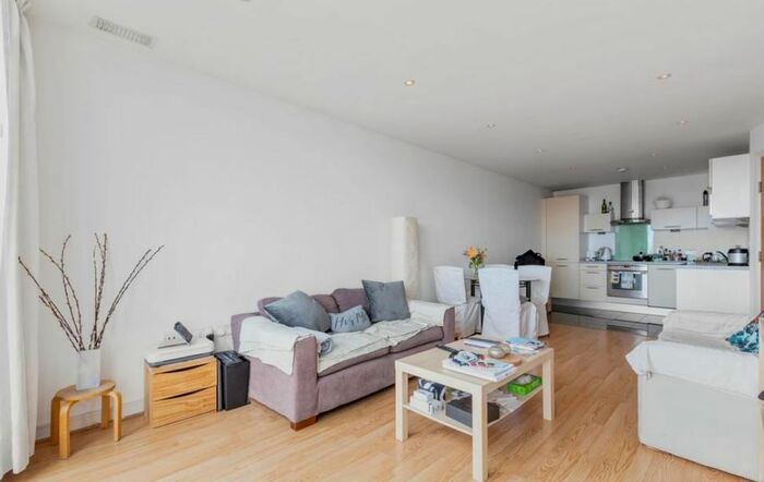 2 Bedroom Flat To Rent In Stuart Tower, Maida Vale, London, W9