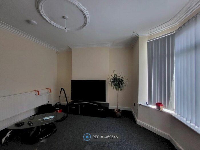 3 Bedroom Semi-Detached House To Rent In Albany Street, Rotherham, S65