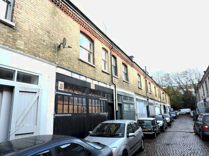 5 Bedroom Town House To Rent In Cambridge Grove, Hove, BN3