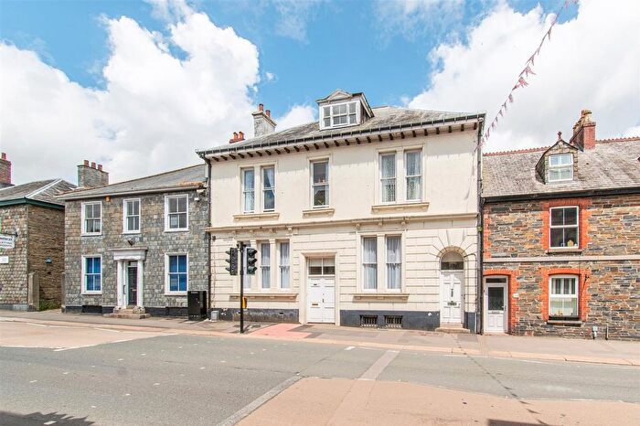 2 Bedroom Flat To Rent In Dean Street, Trion House Dean Street, PL14