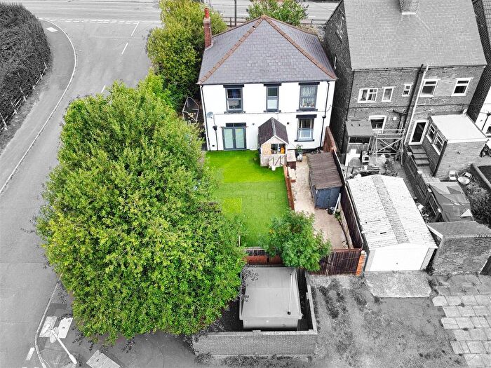 4 Bedroom Detached House For Sale In Lowgates, Staveley, Chesterfield, Derbyshire, S43