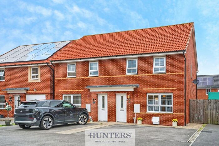 3 Bedroom Semi-Detached House For Sale In Park View, Carlton, Goole, DN14