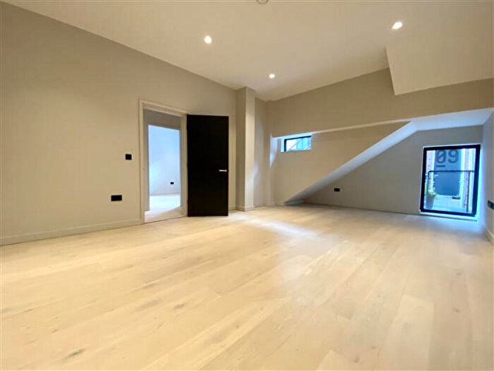 2 Bedroom Apartment To Rent In Iron Works, Alcester Street, Birmingham, B12