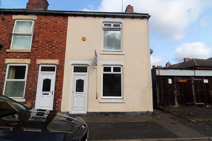 2 Bedroom End Of Terrace House To Rent In Chapel Street, Swadlincote, DE11