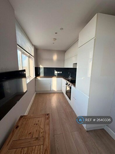 1 Bedroom Flat To Rent In Buckingham Street, Aylesbury, HP20