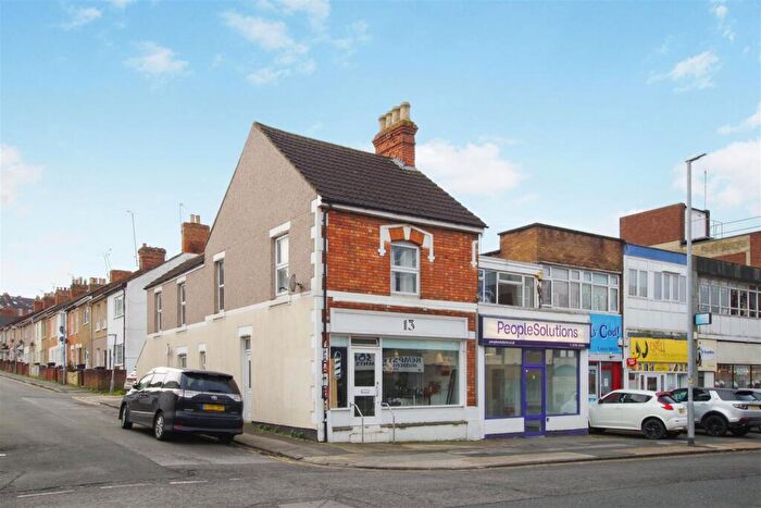 1 Bedroom Flat To Rent In Commercial Road, Town Centre, Swindon, SN1