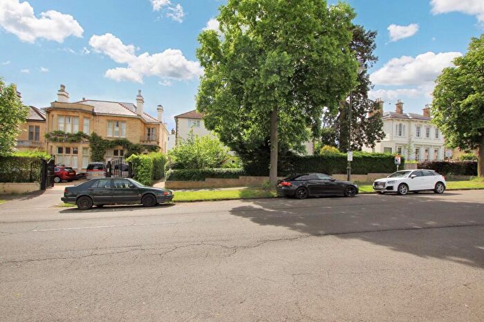 2 Bedroom Apartment To Rent In Parabola Road, The Pines Parabola Road, GL50