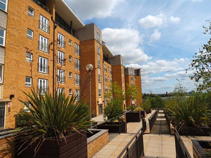 2 Bedroom Apartment To Rent In Fusion, Middlewood Street, Salford, Greater Manchester, M5