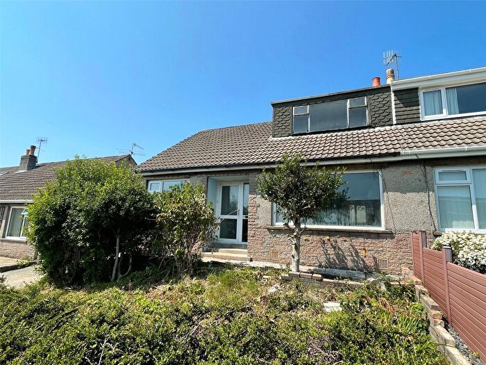 3 Bedroom Semi Detached House For Sale In Oak Drive, Halton, Lancaster, Lancashire, LA2