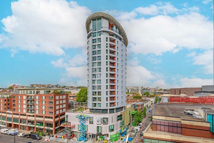 2 Bedroom Apartment To Rent In Eclipse - City Centre, BS1