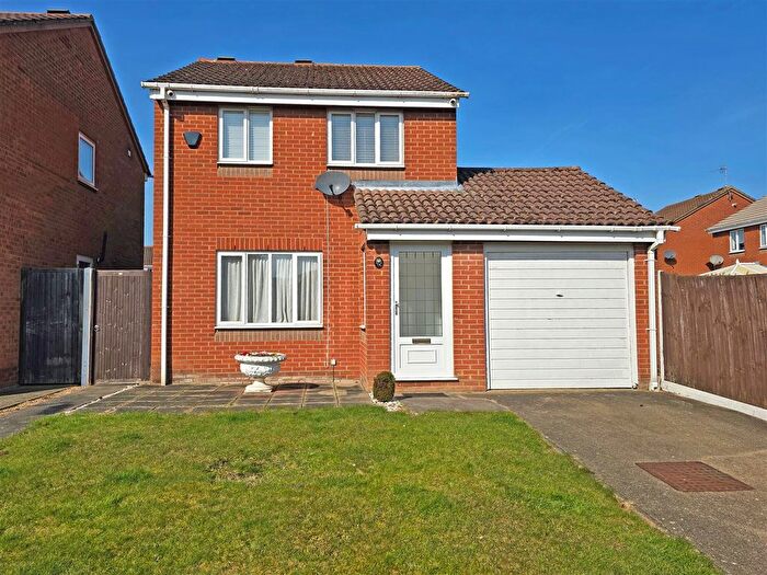 4 Bedroom Property To Rent In Boxfield Green, Stevenage, SG2