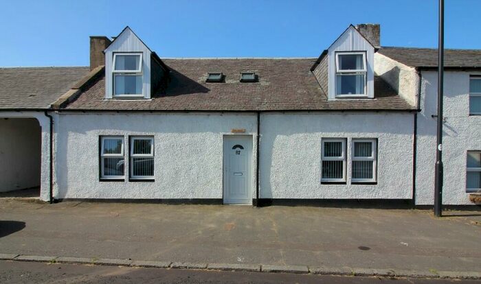 3 Bedroom Terraced House For Sale In King Street, Crosshill, KA19