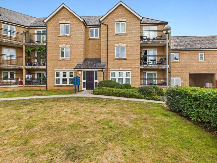 2 Bedroom Apartment For Sale In Hawkes Road, Witham, Essex, CM8