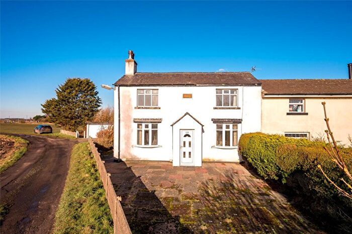 2 Bedroom Semi-Detached House For Sale In Martin Lane, Burscough, Ormskirk, Lancashire, L40
