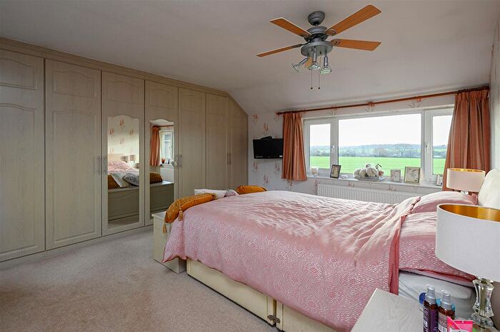 5 Bedroom Detached House For Sale In Beagle Croft, Stamford Bridge, York, YO41 - Photo 10