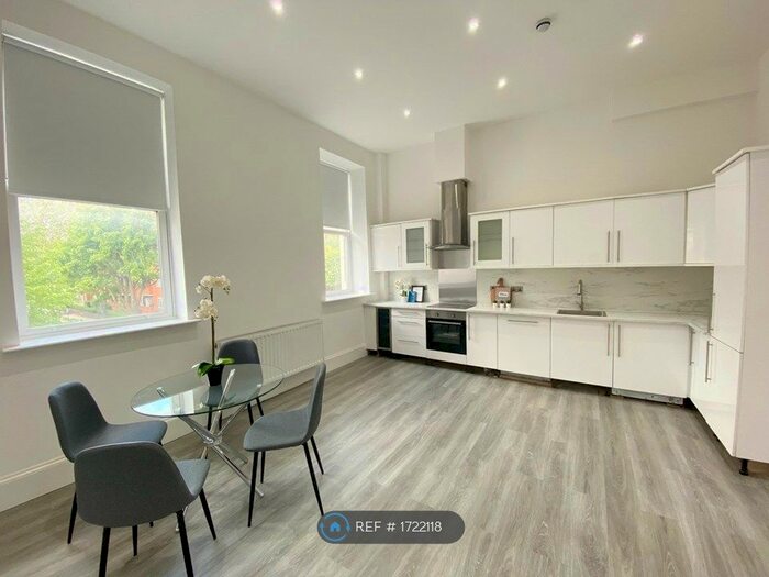 2 Bedroom Flat To Rent In Spa Road, London, SE16